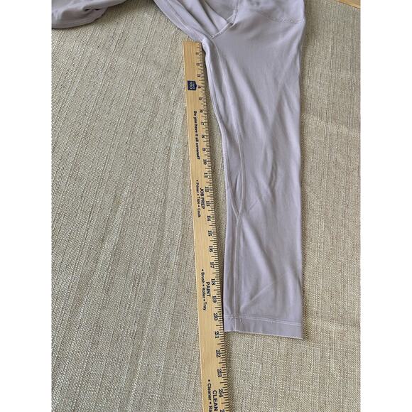 LULULEMON Alligned Leggings Pastel Purple 4 - Picture 3 of 6